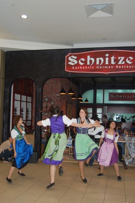 Opening of Schnitzels